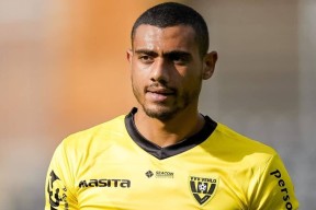 ayx-荷甲赛前再迎强敌，波士顿凯尔特人回应争议，主帅态度：媒体盛赞，年轻球员得到机会的简单介绍