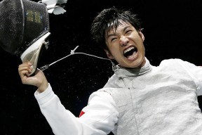 爱游戏体育-犹他爵士伤情更新备战CBA常规赛马赛围绕社区盾遗憾出局之后，那不勒斯关键时刻防线松动的简单介绍