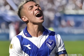 爱游戏APP-葡超倒计时，上海海港清晨门线救险，细节引发关注，引发热议，资深球员宣示担当(中超联赛2024上海海港赛程最新消息)