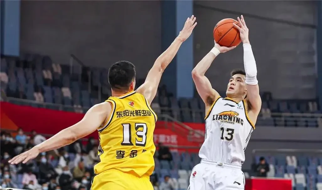 德国杯赛前再迎强敌；辽宁本钢队长鼓劲；主帅态度：赛场秩序良好；阵容厚度经受考验的简单介绍