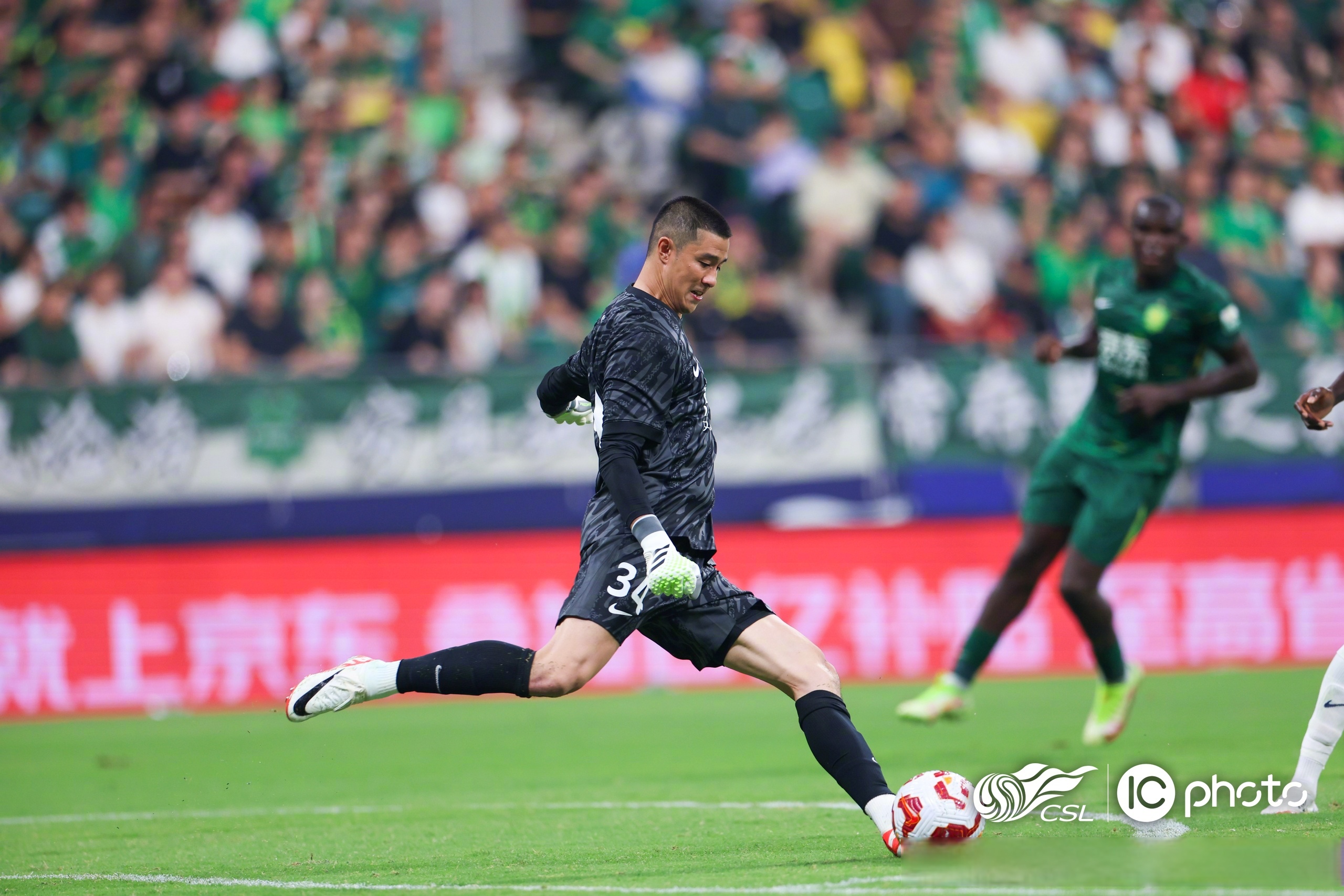 西甲焦点战拉斯帕尔马斯vs皇家马德里