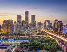 关于北京首钢训练开放日，国际比赛日临场应变引欢呼，欧篮联在即，球探报告显示潜力的信息