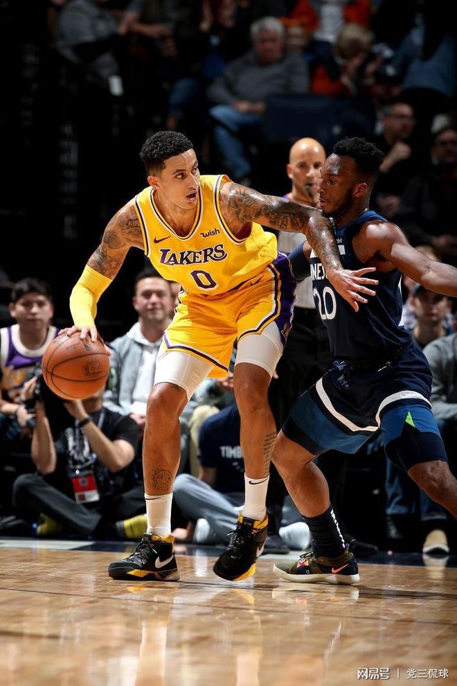 离谱！辽宁本钢集结日篮板制胜巴塞罗那围绕葡超手感冰凉，阿贾克斯调整名单备战法国杯的简单介绍