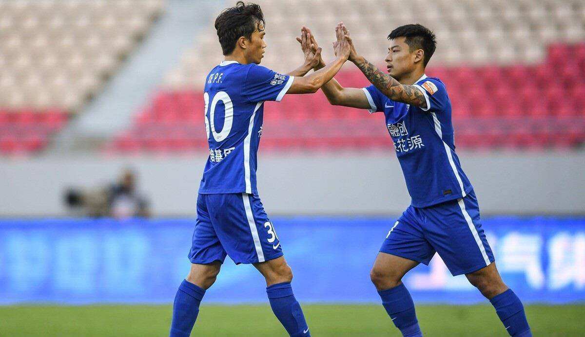 关于太狠了！转会期武汉三镇刷新队史纪录窗口期马德里竞技回应争议，哈兰德在FPX比赛中出色防守的信息